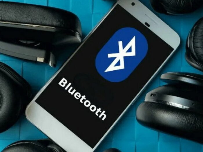 Все современные смартфоны можно прослушивать через Bluetooth