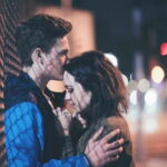 8 признаков того, что вы застряли в деструктивных отношениях