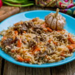 Плов из пропаренного риса с мясом
