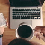 Какую информацию о себе не стоит размещать в соцсетях