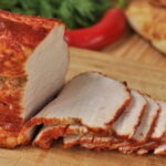 Очень сочная и пряная пастрома из курицы