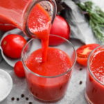 Как приготовить томатный сок без соковыжималки