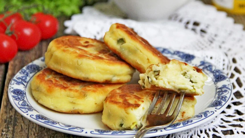 Несладкие сырники с зеленым луком