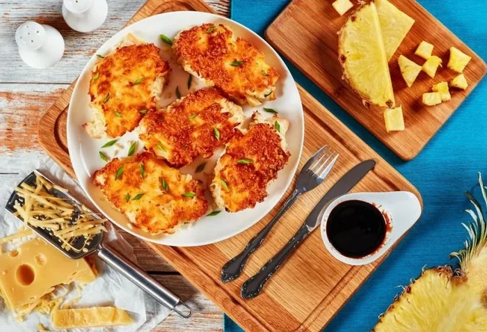 Мясо по-французски с ананасом: так вкусно, что не остановиться