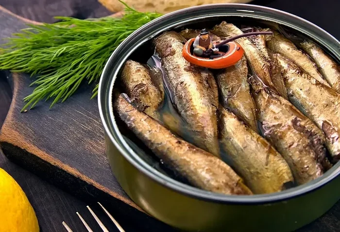 Не повторяйте эти ошибки: как выбрать вкусные шпроты и не купить подделку