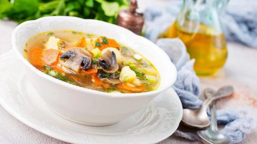 Рассольник с грибами: рецепт блюда с ярким вкусом